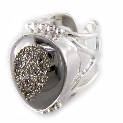 Platinum Window Druzy Ring